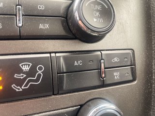 2014 Ford Mustang in St-Jérôme, Quebec - 10 - w320h240px