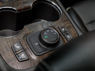 GMC Acadia  2022 à St-Jérôme, Québec - 24 - w320h240px