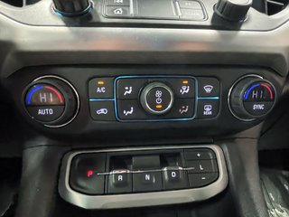 2022 GMC Acadia in St-Jérôme, Quebec - 14 - w320h240px