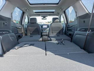 2023 GMC Acadia in St-Jérôme, Quebec - 40 - w320h240px