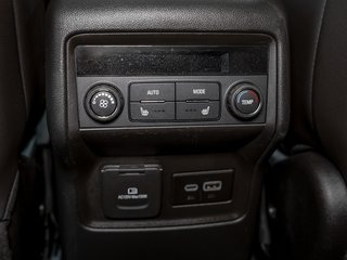 GMC Acadia  2023 à St-Jérôme, Québec - 31 - w320h240px