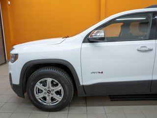 GMC Acadia  2023 à St-Jérôme, Québec - 37 - w320h240px