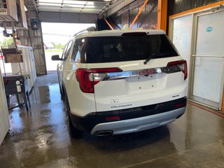 GMC Acadia  2023 à St-Jérôme, Québec - 5 - w320h240px