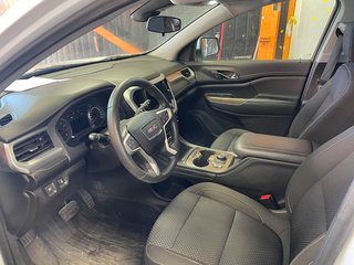 GMC Acadia  2023 à St-Jérôme, Québec - 3 - w320h240px