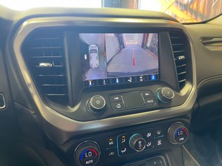 GMC Acadia  2023 à St-Jérôme, Québec - 16 - w320h240px
