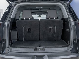 GMC Acadia  2023 à St-Jérôme, Québec - 33 - w320h240px
