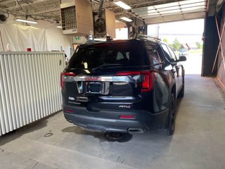 GMC Acadia  2023 à St-Jérôme, Québec - 10 - w320h240px