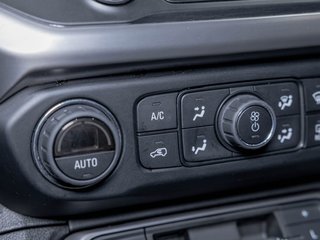 GMC Acadia  2023 à St-Jérôme, Québec - 22 - w320h240px
