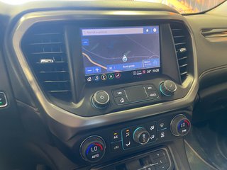 GMC Acadia  2023 à St-Jérôme, Québec - 4 - w320h240px