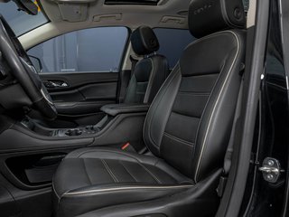 GMC Acadia  2023 à St-Jérôme, Québec - 12 - w320h240px