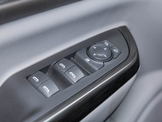 GMC Acadia  2023 à St-Jérôme, Québec - 25 - w320h240px