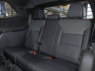 2025 GMC Acadia in St-Jérôme, Quebec - 32 - w320h240px