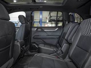 2025 GMC Acadia in St-Jérôme, Quebec - 30 - w320h240px