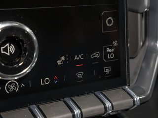 2025 GMC Acadia in St-Jérôme, Quebec - 24 - w320h240px