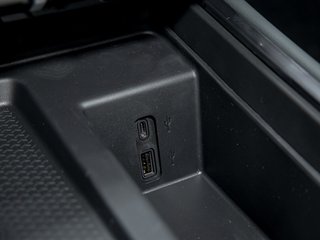 2026 GMC Acadia in St-Jérôme, Quebec - 27 - w320h240px