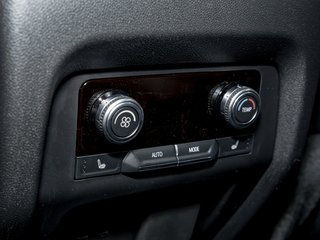 2026 GMC Acadia in St-Jérôme, Quebec - 32 - w320h240px