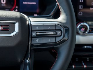 2024 GMC Canyon in St-Jérôme, Quebec - 17 - w320h240px