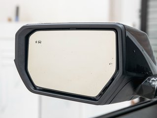 2024 GMC Canyon in St-Jérôme, Quebec - 35 - w320h240px