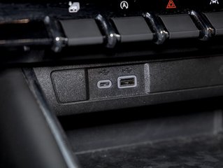 2024 GMC Canyon in St-Jérôme, Quebec - 23 - w320h240px