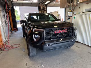 2024 GMC Canyon in St-Jérôme, Quebec - 10 - w320h240px