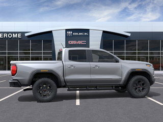 2025 GMC Canyon in St-Jérôme, Quebec - 5 - w320h240px