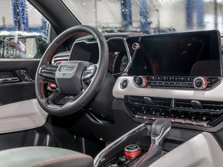 2025 GMC Canyon in St-Jérôme, Quebec - 33 - w320h240px