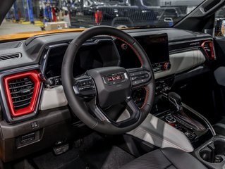 2025 GMC Canyon in St-Jérôme, Quebec - 12 - w320h240px