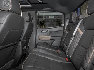 2025 GMC Canyon in St-Jérôme, Quebec - 33 - w320h240px