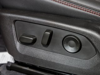 2025 GMC Canyon in St-Jérôme, Quebec - 29 - w320h240px