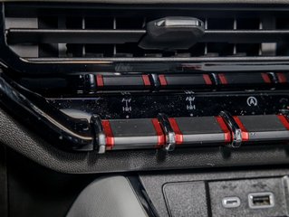 2025 GMC Canyon in St-Jérôme, Quebec - 25 - w320h240px