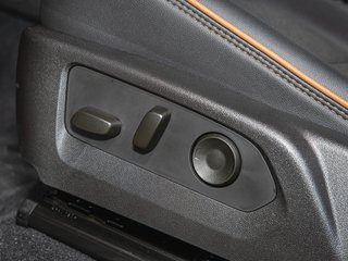 2025 GMC Canyon in St-Jérôme, Quebec - 26 - w320h240px