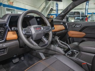 2025 GMC Canyon in St-Jérôme, Quebec - 12 - w320h240px