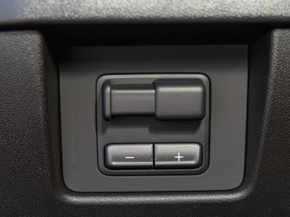 2025 GMC Canyon in St-Jérôme, Quebec - 24 - w320h240px