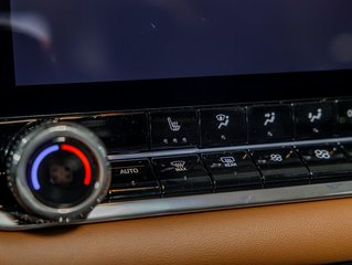 2025 GMC Canyon in St-Jérôme, Quebec - 22 - w320h240px