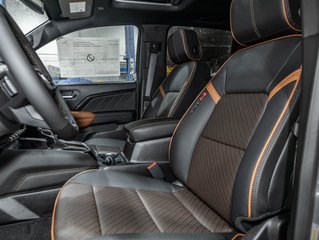 2026 GMC Canyon in St-Jérôme, Quebec - 11 - w320h240px