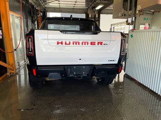 GMC HUMMER EV Pickup  2024 à St-Jérôme, Québec - 9 - w320h240px