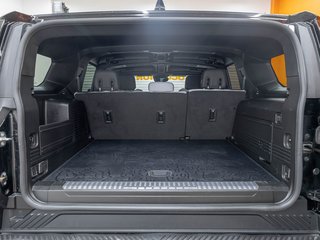 GMC HUMMER EV SUV  2025 à St-Jérôme, Québec - 27 - w320h240px