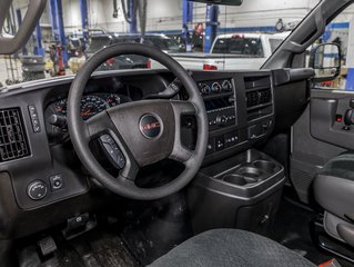 GMC Savana Cargo 2500  2025 à St-Jérôme, Québec - 11 - w320h240px