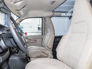 GMC Savana Cargo 3500  2025 à St-Jérôme, Québec - 10 - w320h240px