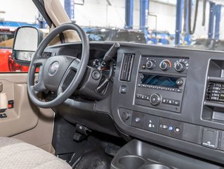 GMC Savana Cargo 3500  2025 à St-Jérôme, Québec - 17 - w320h240px