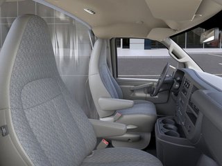2025 GMC Savana Cutaway 3500 in St-Jérôme, Quebec - 17 - w320h240px