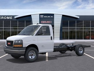 2025 GMC Savana Cutaway 3500 in St-Jérôme, Quebec - 2 - w320h240px