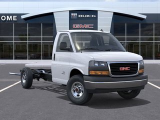 2025 GMC Savana Cutaway 3500 in St-Jérôme, Quebec - 7 - w320h240px