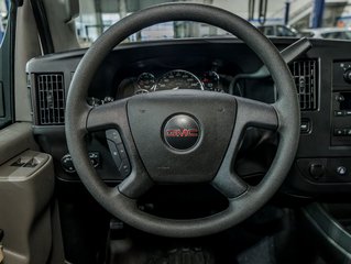 2025 GMC Savana Cutaway 3500 in St-Jérôme, Quebec - 13 - w320h240px