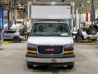 2025 GMC Savana Cutaway 3500 in St-Jérôme, Quebec - 2 - w320h240px