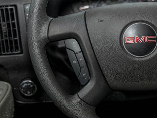 GMC Savana Cutaway 3500  2026 à St-Jérôme, Québec - 15 - w320h240px