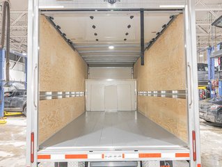 2026 GMC Savana Cutaway 3500 in St-Jérôme, Quebec - 23 - w320h240px