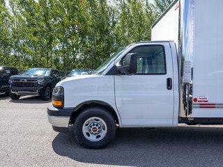 2026 GMC Savana Cutaway 3500 in St-Jérôme, Quebec - 23 - w320h240px