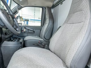 GMC Savana Cutaway 3500  2026 à St-Jérôme, Québec - 11 - w320h240px