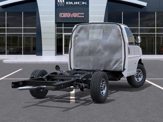 2026 GMC Savana Cutaway 3500 in St-Jérôme, Quebec - 4 - w320h240px
